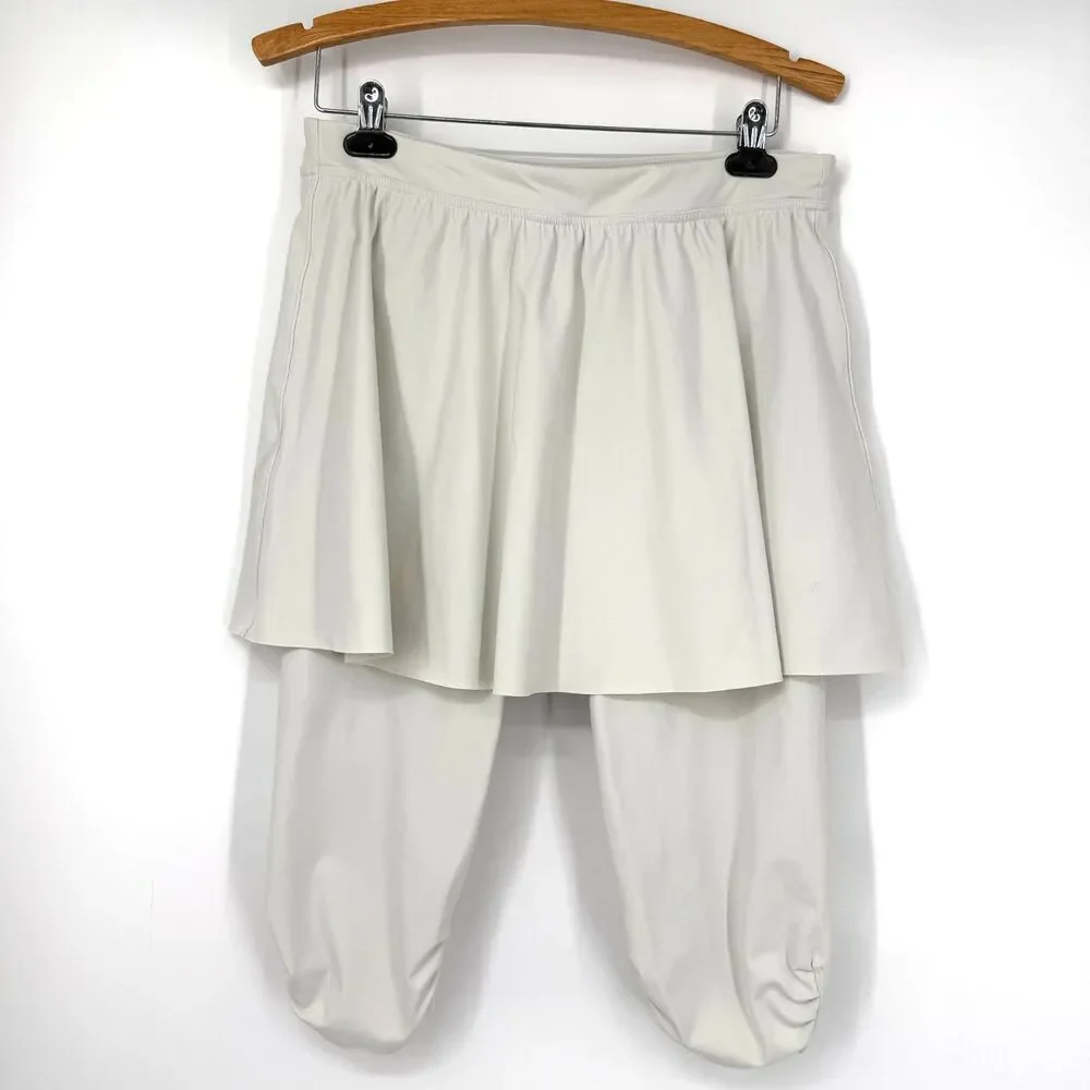 Spanx Booty Boost Tennis Active Skirt Knee Leggings Cream Modest Golf Size XL